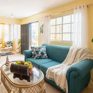 Acogedor Espacio En Santo Domingo Este. Mandinga